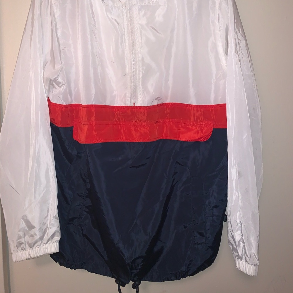 Pullover - Picture 1 of 3